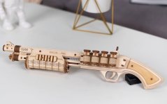 RoboTime 3D drevená mechanická skladačka Brokovnica Terminátor